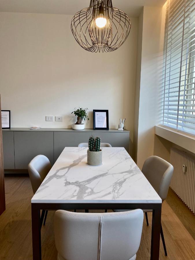 Torino 64 - Duomo City Center Luxury Apartment Perfect X2! ميلان المظهر الخارجي الصورة