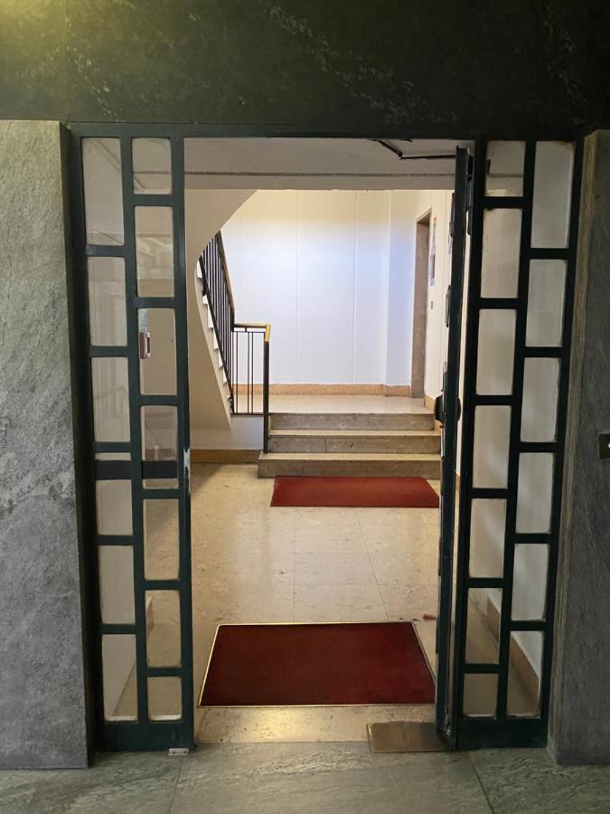 Torino 64 - Duomo City Center Luxury Apartment Perfect X2! ميلان المظهر الخارجي الصورة