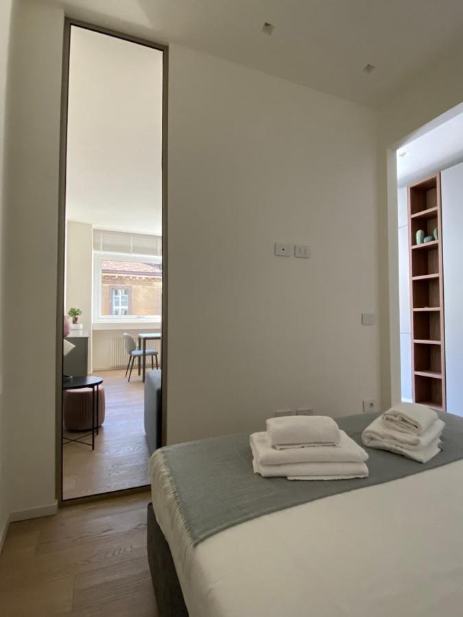 Torino 64 - Duomo City Center Luxury Apartment Perfect X2! ميلان المظهر الخارجي الصورة